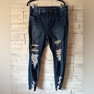 American Eagle Outfitters Dark wash distressed super high rise jeggings 14 regul